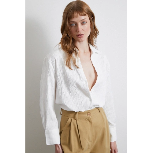 Geniş Manşetli Çizgili Gömlek Beyaz