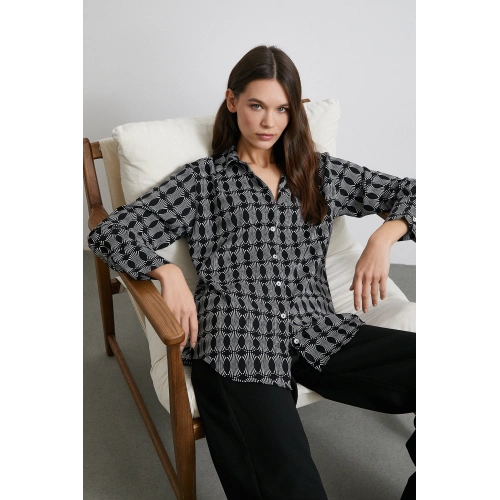 Geometrik Desenli Gömlek Siyah