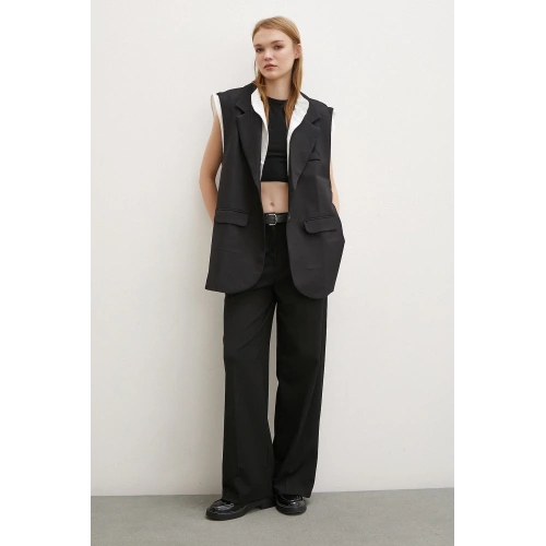 Hakim Yaka Gömlekli Yelek Siyah