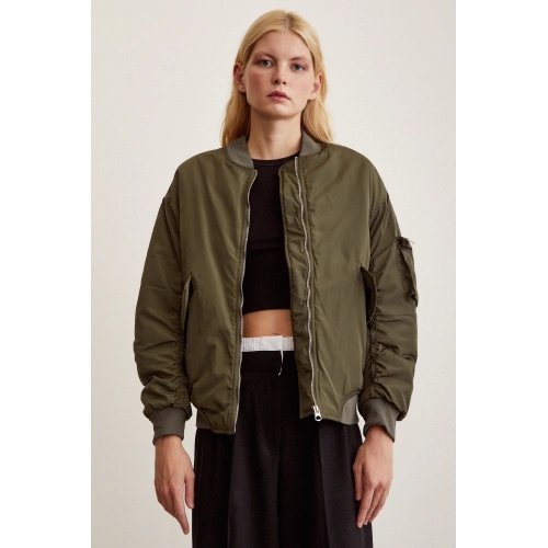 Kolları Büzgülü Bomber Ceket Haki