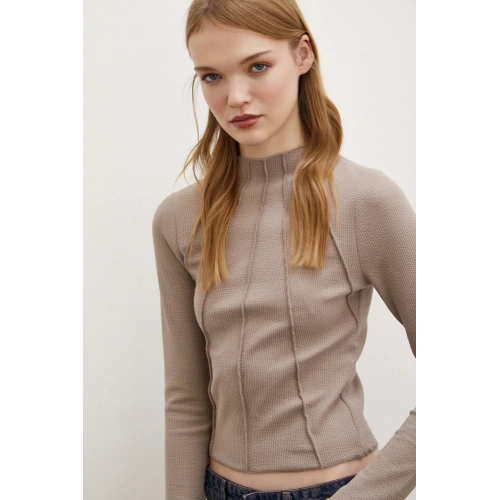 Önü Dikişli Bluz Vizon