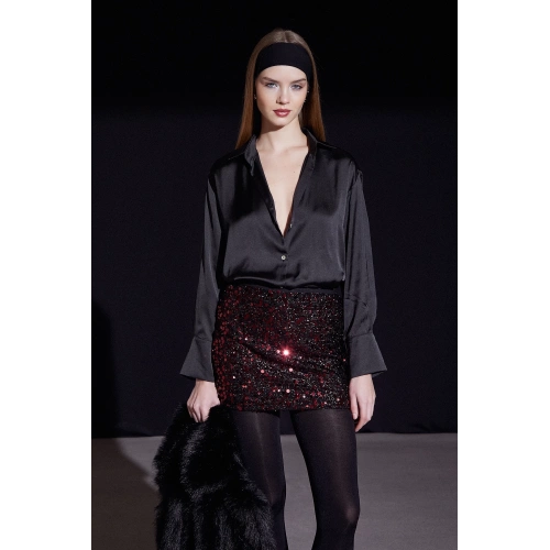 Pul Detaylı Mini Etek Bordo