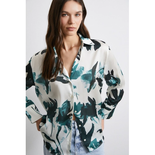 Saten Yüzeyli Desenli Gömlek Yeşil