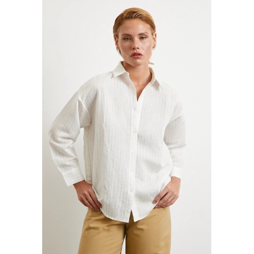 Simetrik Çizgili Gömlek Taş