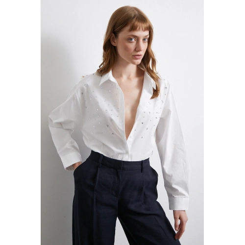 Taş Detaylı Gömlek Beyaz