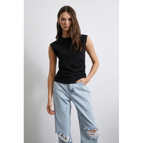 Yanı Büzgülü T-shirt Siyah