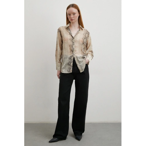 Yılan Derisi Desenli Tül Gömlek Bej