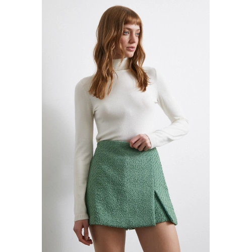 Yırtmaçlı Şort Etek Yeşil