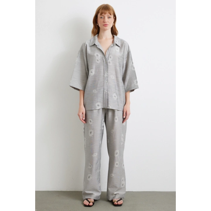 Arka Cepli Salaş Pantolon Gri