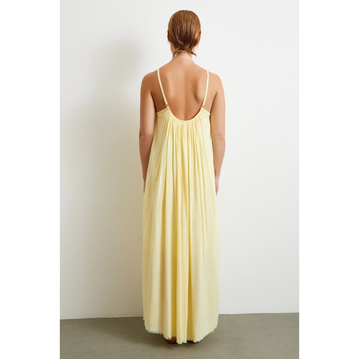 Askılı Piliseli Geniş Elbise Sarı