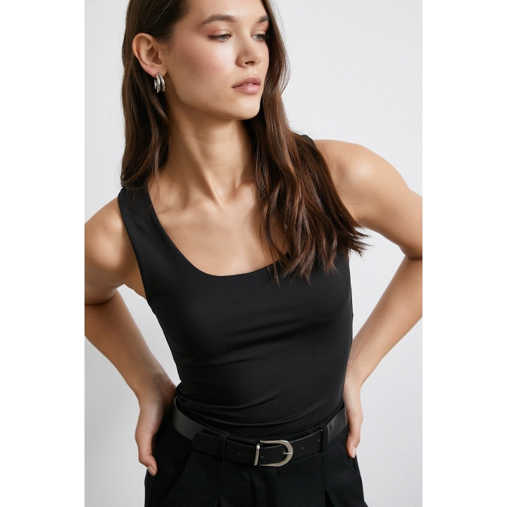 Astarlı Atlet Siyah