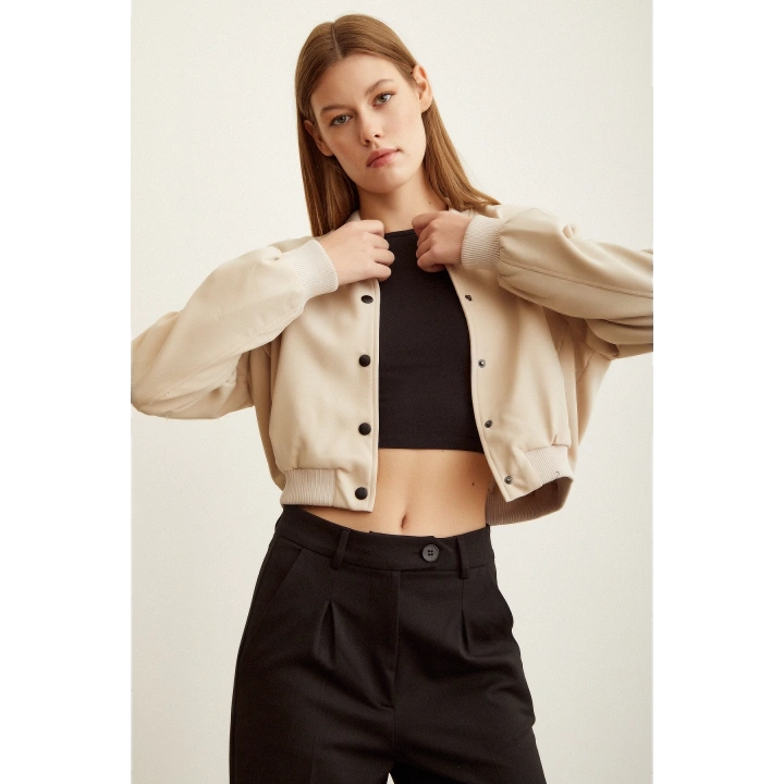 Astarlı Çıt Çıtlı Ceket Bej