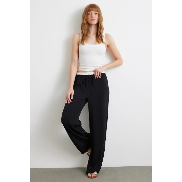 Bel Bantlı Wide Leg Pantolon Siyah