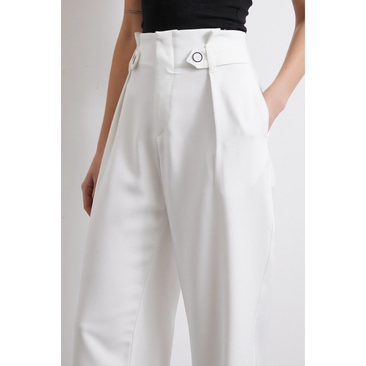 Bel Detaylı Wide Leg Pantolon Ekru
