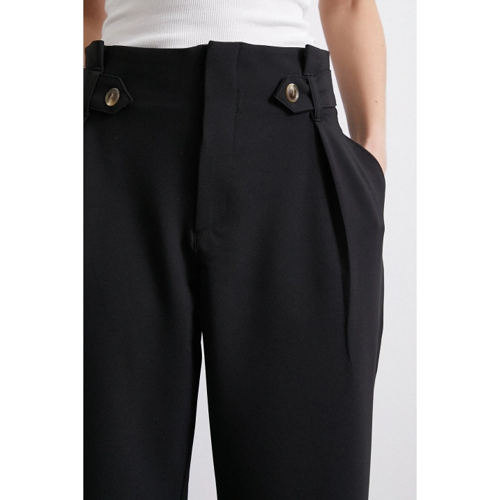 Bel Detaylı Wide Leg Pantolon Siyah