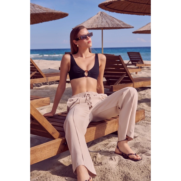 Belden Bağlamalı Pantolon Bej