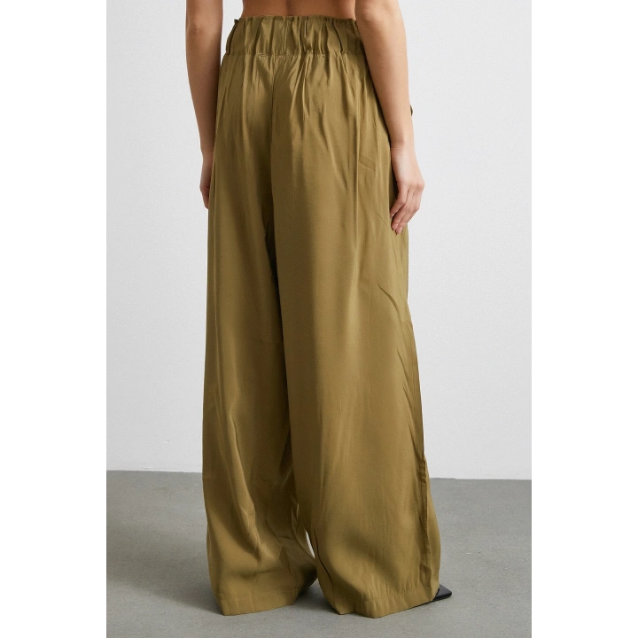 Beli Büzgülü Geniş Paça Rahat Pantolon Yeşil