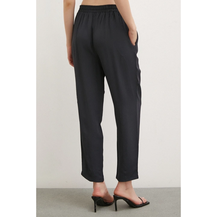 Beli Lastikli Boru Paça Pantolon Lacivert