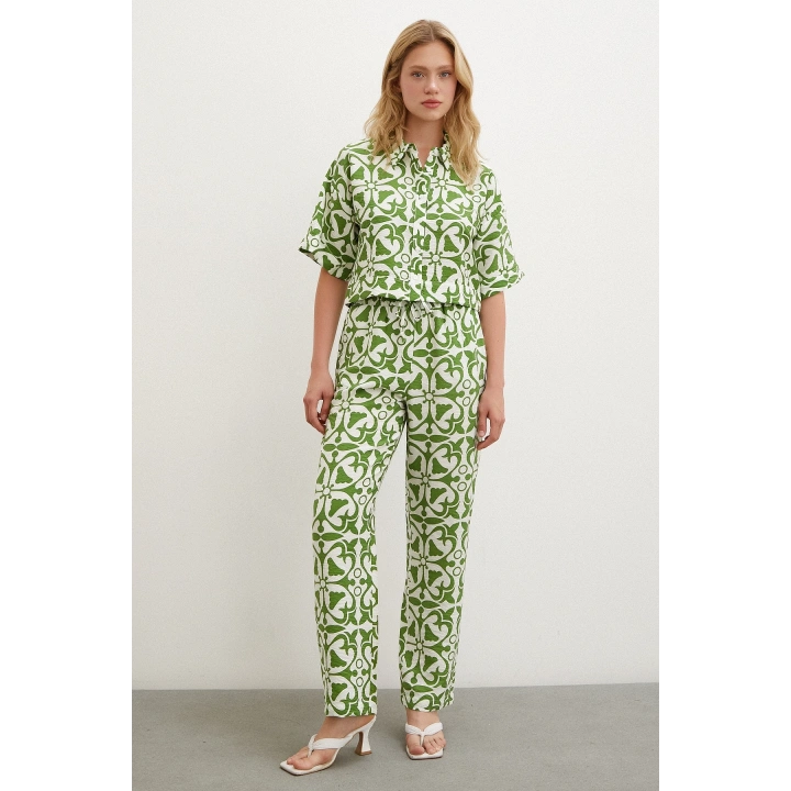 Beli Lastikli Boru Paça Pantolon Yeşil