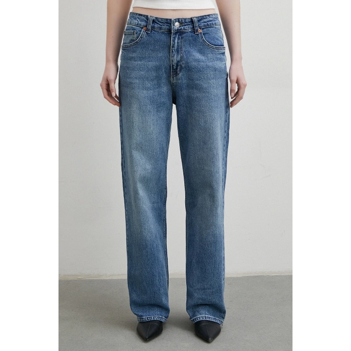 Beş Cepli Yüksek Bel Boru Paça Jean Mavi