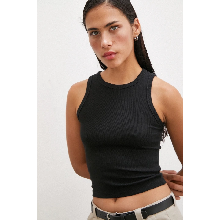 Bisiklet Yaka Top Siyah