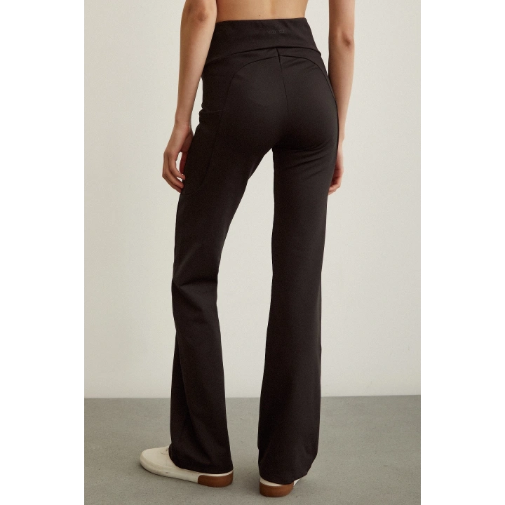 Bol Paça Tayt Siyah