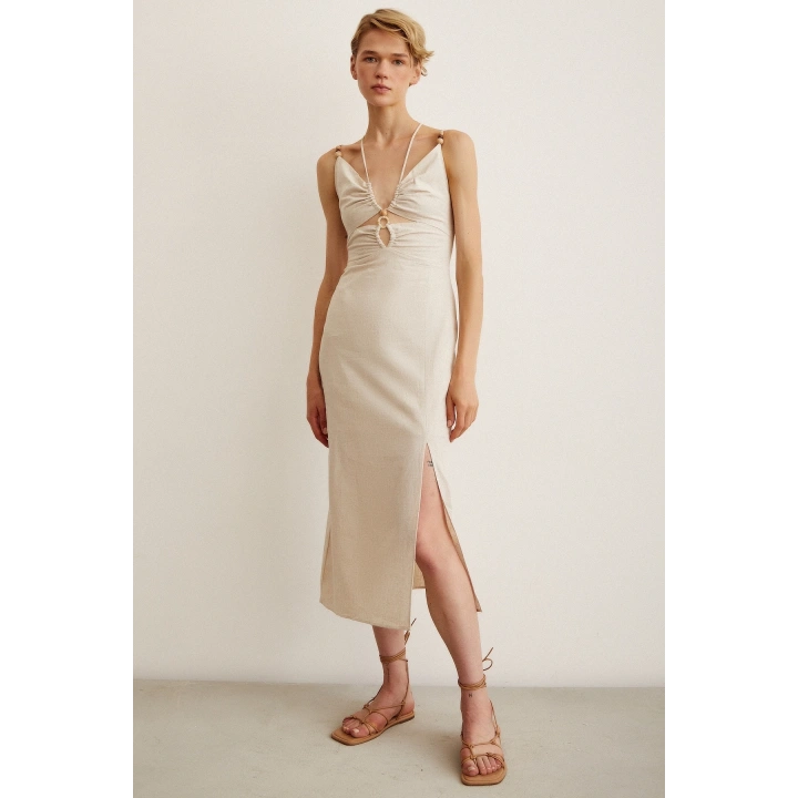 Boncuk Detaylı Askılı Elbise Krem