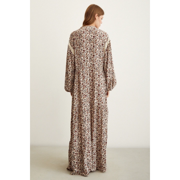 Brode Dantelli Elbise Bej