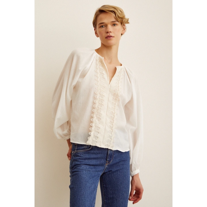 Brodeli V Yaka Bluz Beyaz