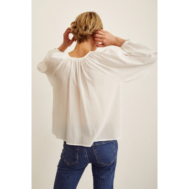 Brodeli V Yaka Bluz Beyaz