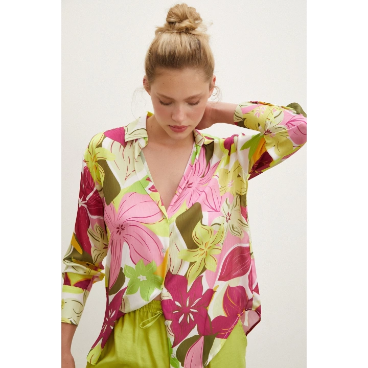 Çiçek Desen Saten Gömlek Pembe