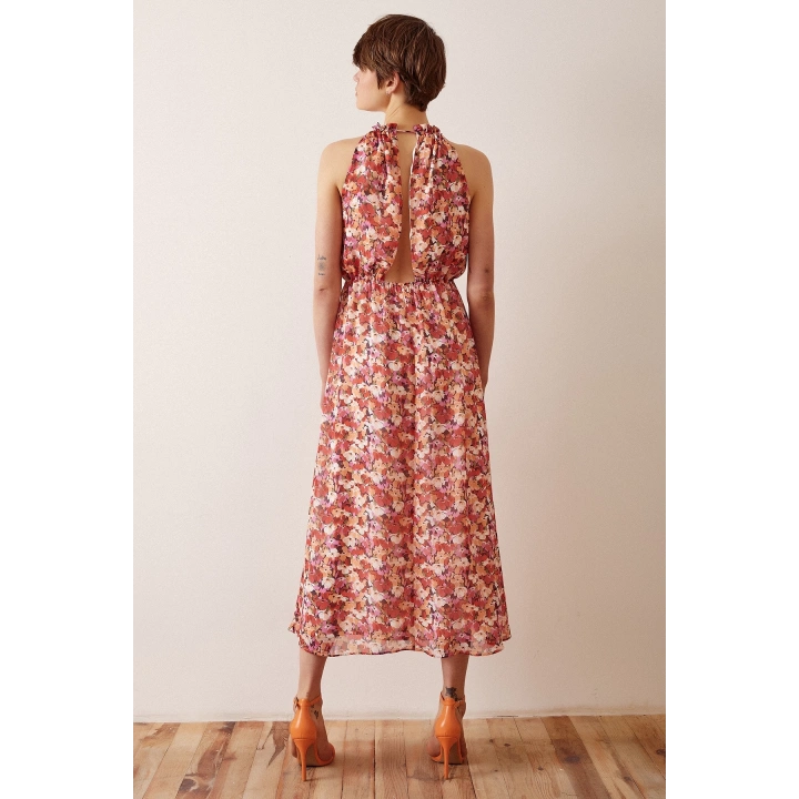 Çiçek Desenli Askılı Elbise Krem