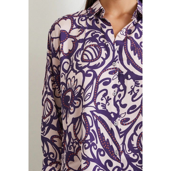 Çiçek Desenli Saten Gömlek Mor