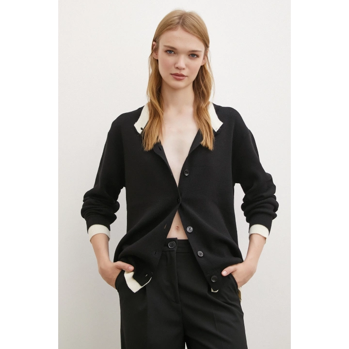 Çift Yakalı Düğmeli Hırka Siyah