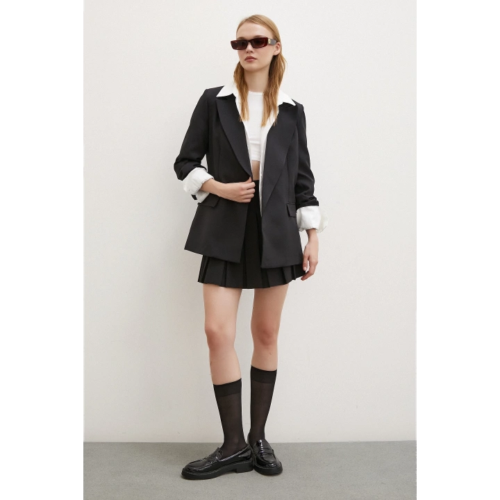 Çizgi Astarlı Cep Kapaklı Blazer Ceket Siyah