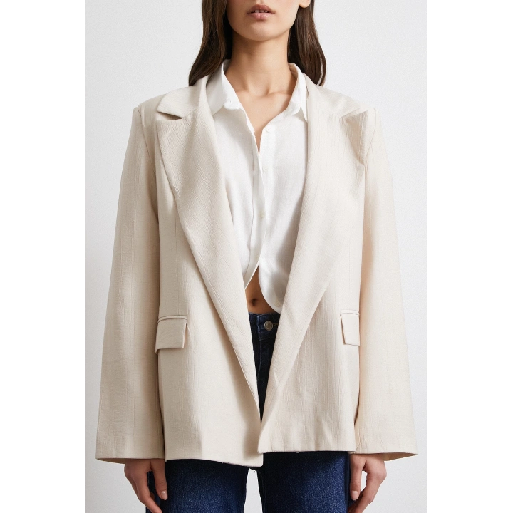 Çizgi Astarlı Dökümlü Blazer Ceket Bej