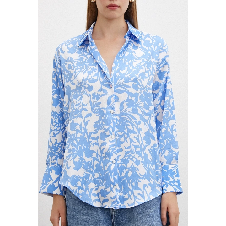 Desenli Gofret Saten Gömlek Açık Mavi
