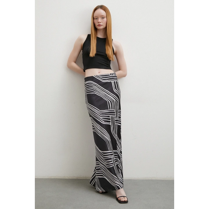 Desenli Maxi Verev Etek Siyah