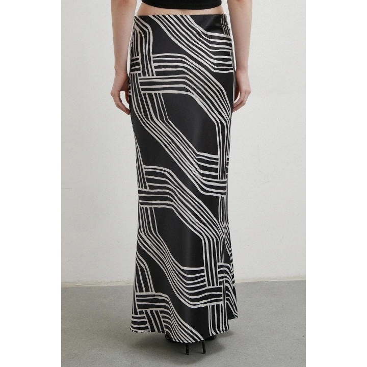 Desenli Maxi Verev Etek Siyah