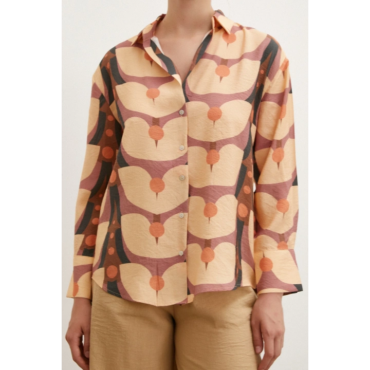 Desenli V Yaka Modal Gömlek Camel
