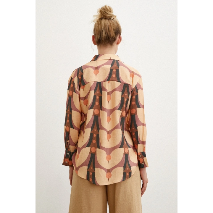 Desenli V Yaka Modal Gömlek Camel