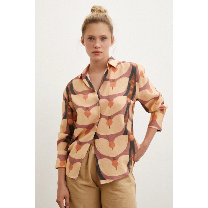 Desenli V Yaka Modal Gömlek Camel