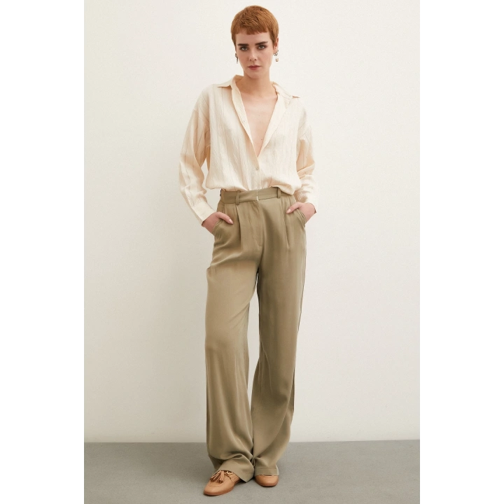 Dokulu Çizgili Gömlek Bej