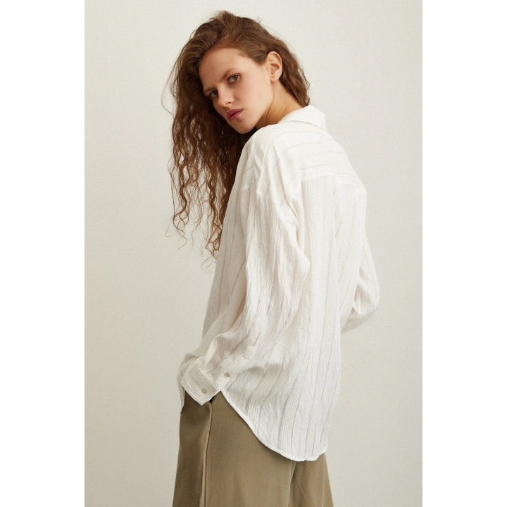 Dokulu Çizgili Gömlek Beyaz