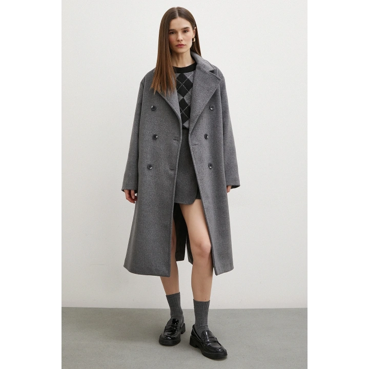 Düğme Detaylı Kaşe Kaban Antirasit