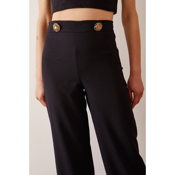 Düğme Detaylı Salaş Pantolon Siyah