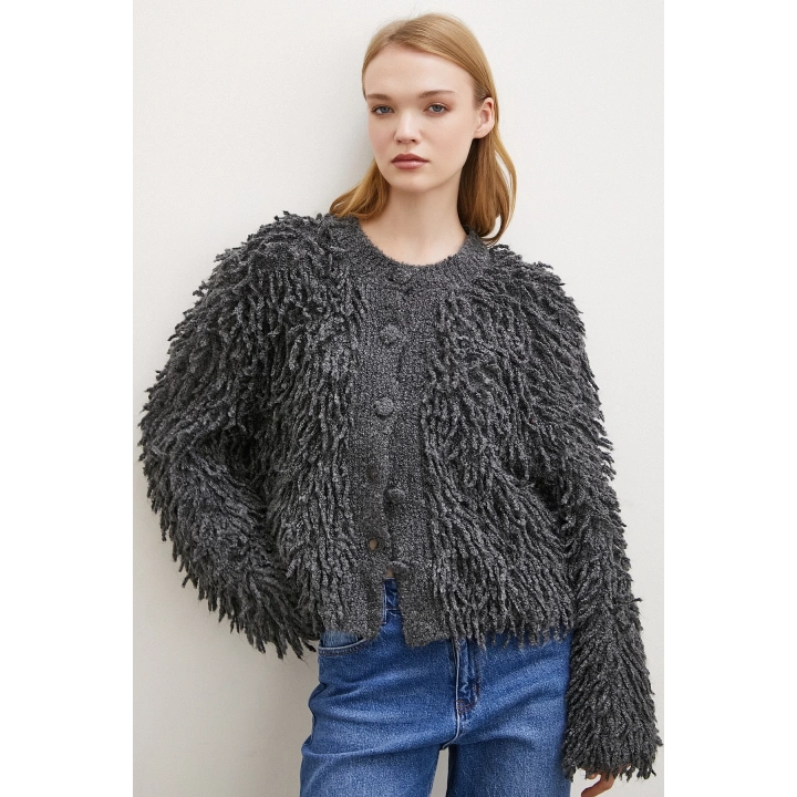 Düğmeli Saçaklı Hırka Antirasit