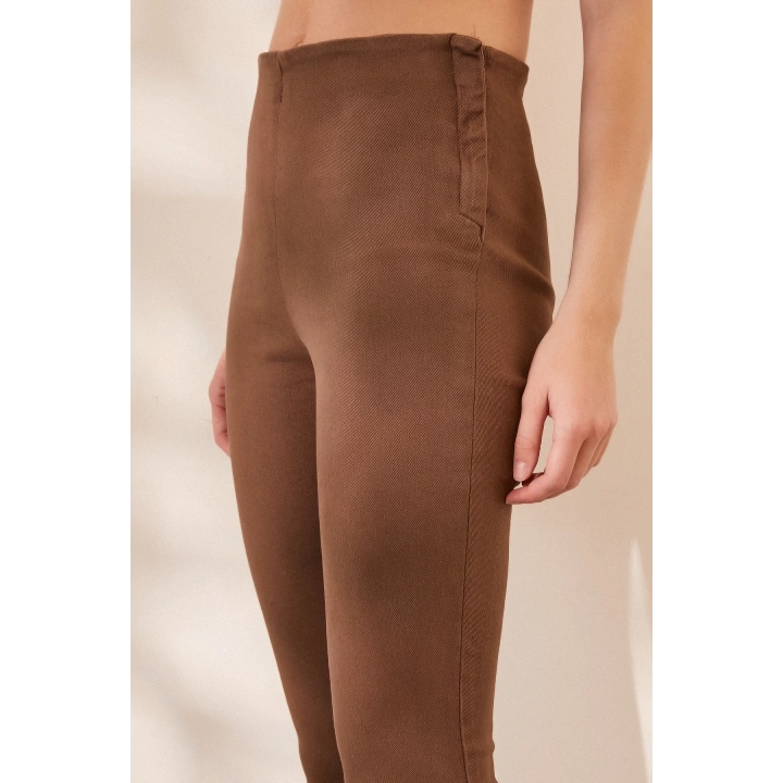 Fermuarlı Tayt Pantolon Kahve