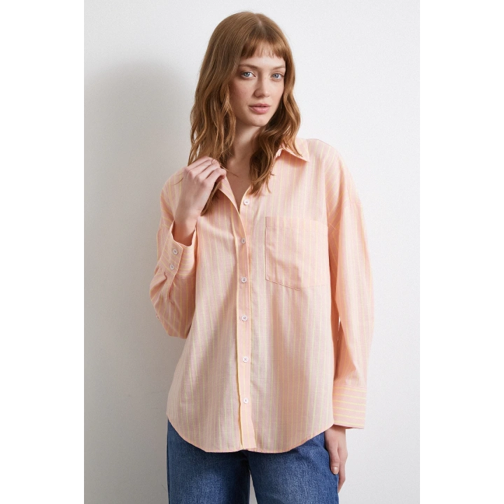 Filamingi Çizgili Gömlek Pudra