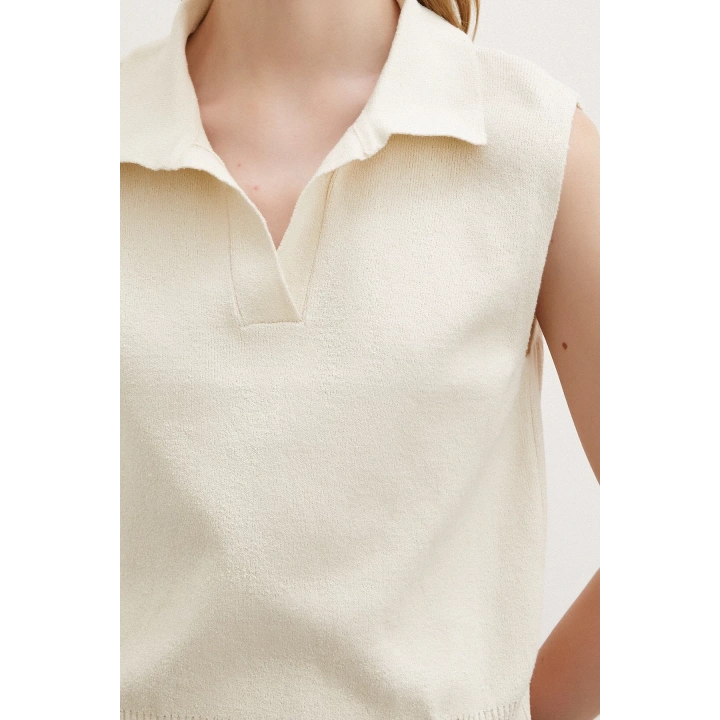 Firuze Polo Yaka Süveter Krem